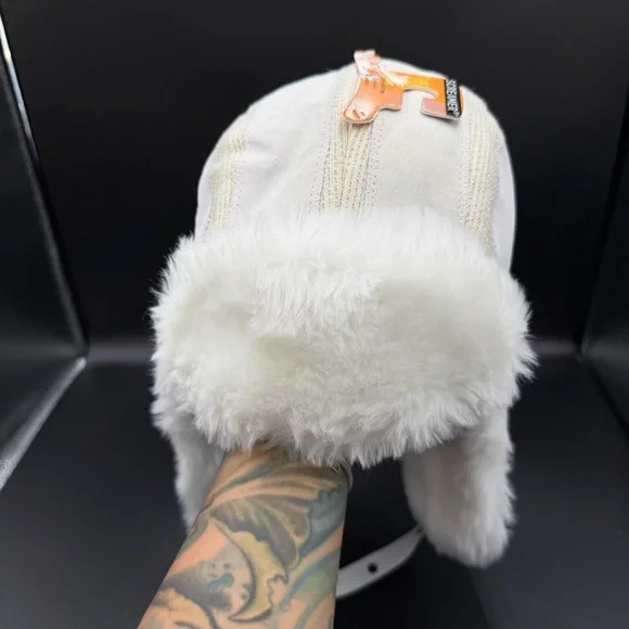 Unisex NWT Screamer Trapper Aviator Hat White Fur Winter Warm Leather Ski Snow - Picture 6 of 10